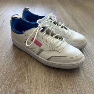 Reebok Club C Reedux Sneaker White/Blue/Pink Size 9.5